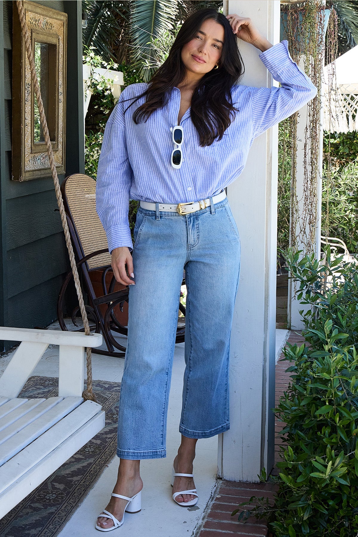 Women's High Rise Wide Leg Jeans with Elastic Back