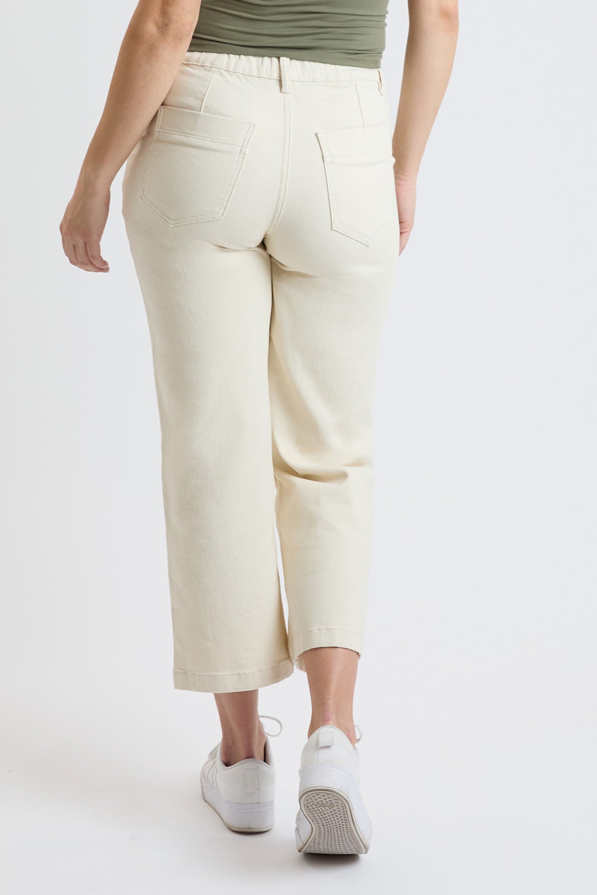 Women's High Rise Wide Leg Jeans with Elastic Back