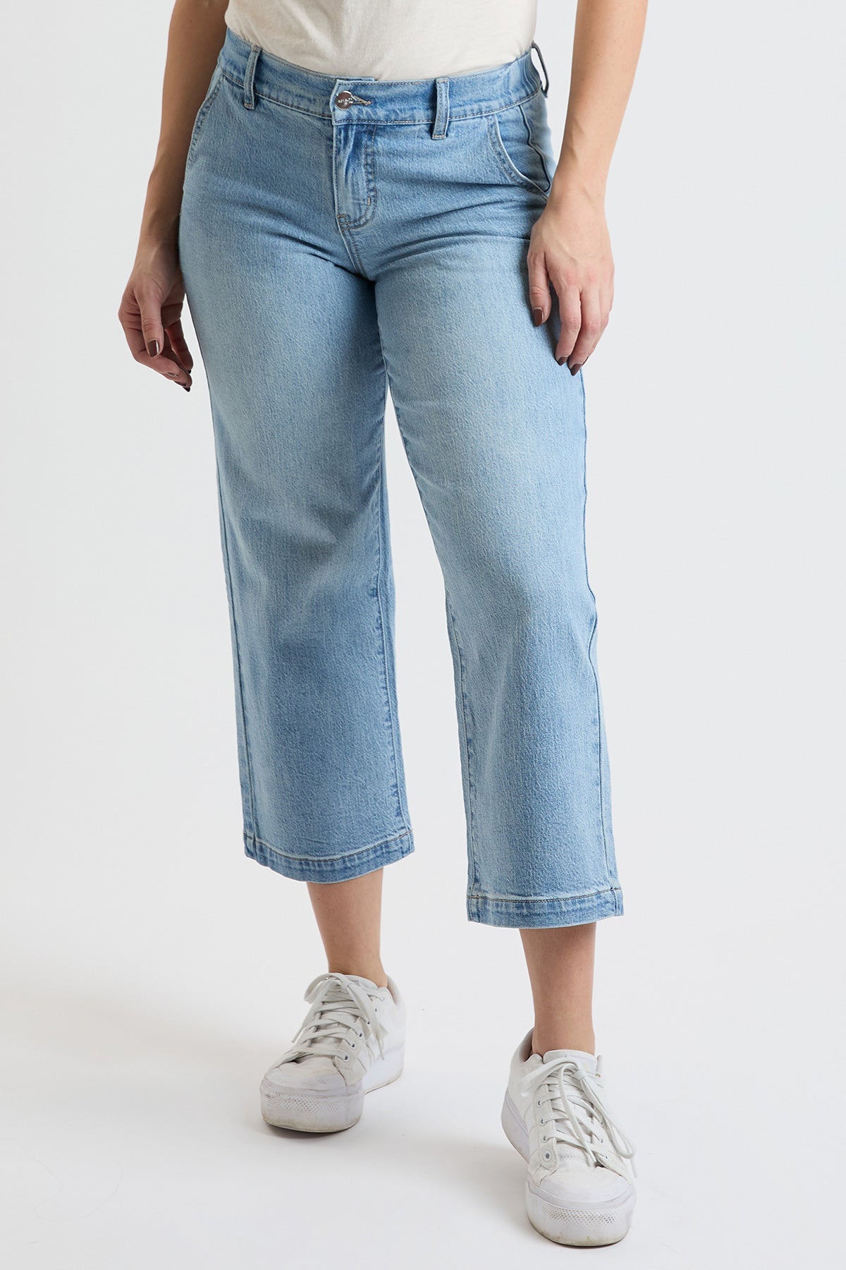 Women's High Rise Wide Leg Jeans with Elastic Back