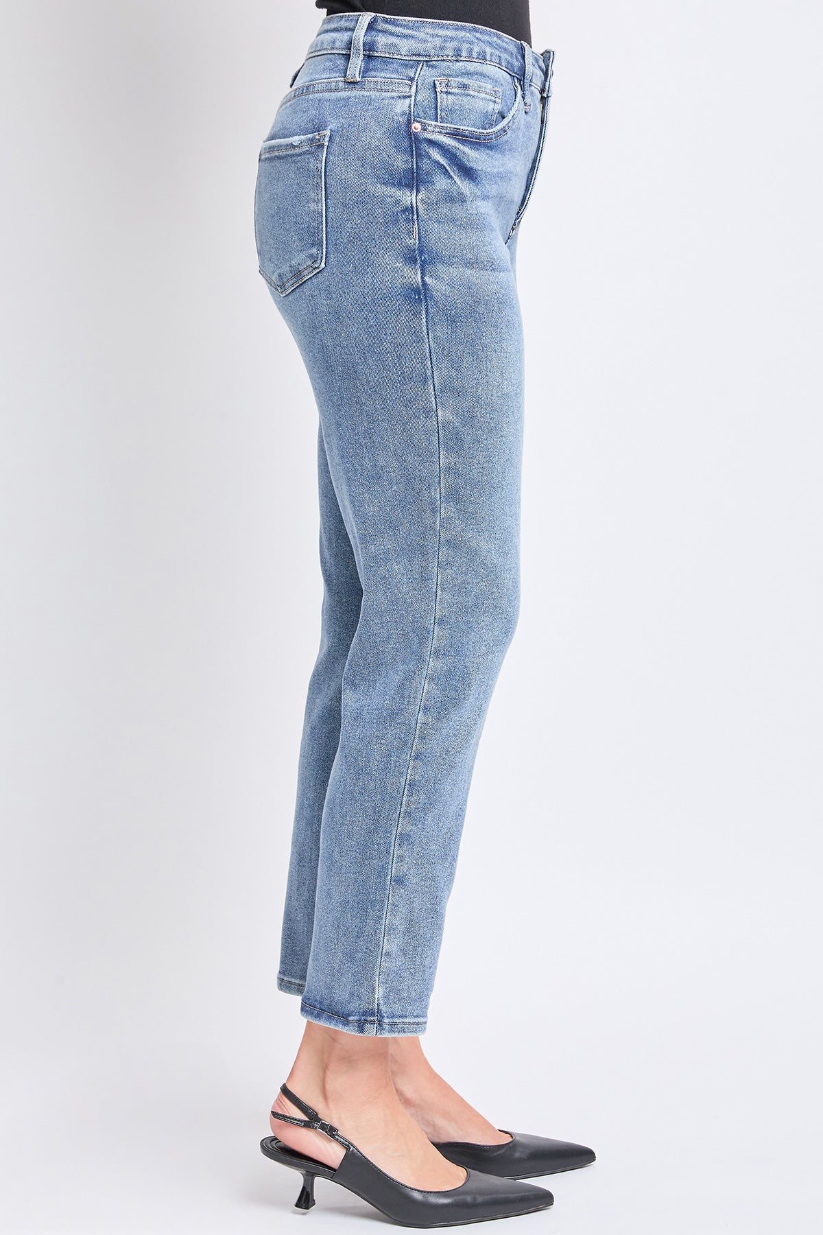 Women's High Rise Vintage Slim Straight  Jeans