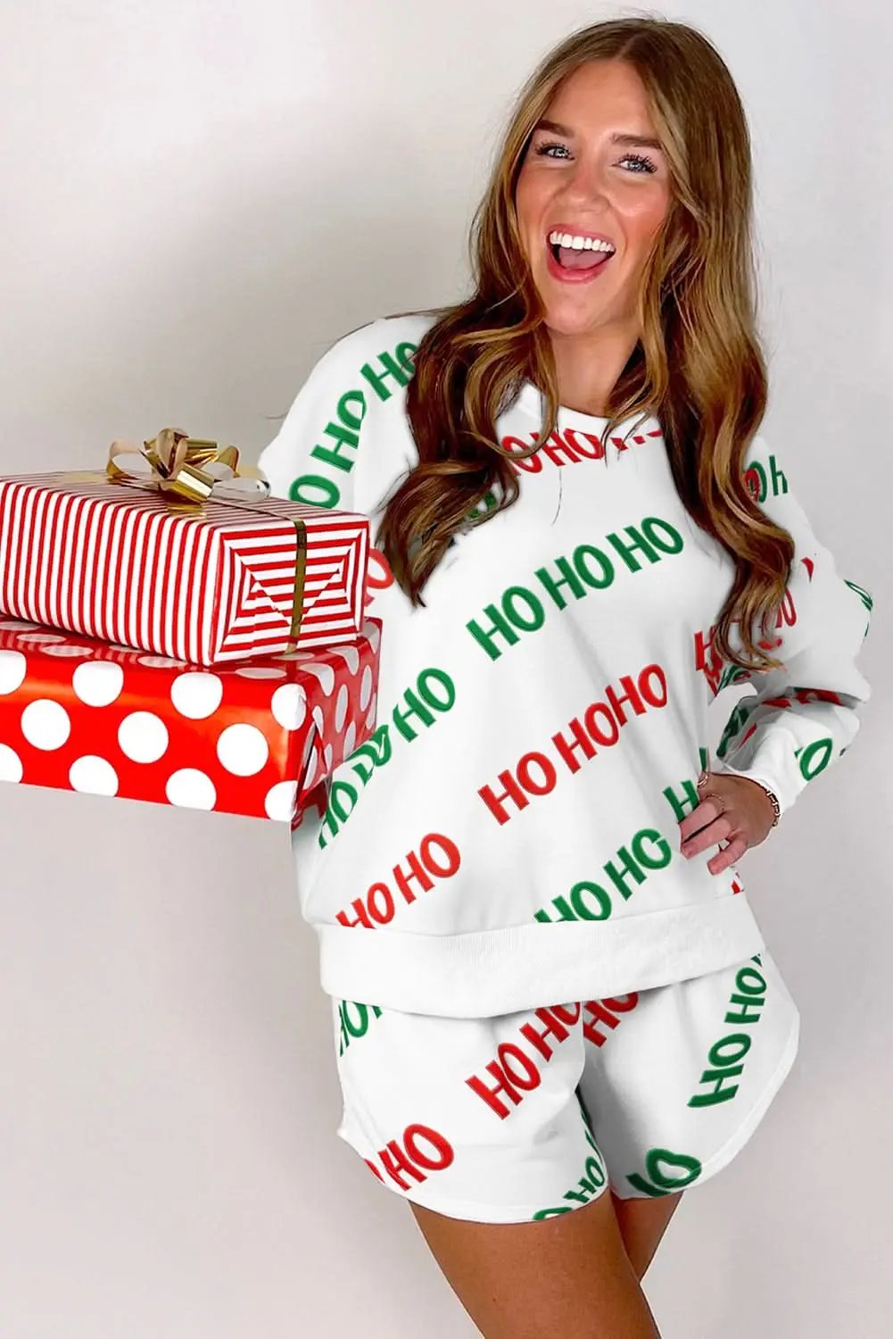 Love Salve White Christmas Print Loungewear Women's Pullover & Shorts Set - Cozy & Cute