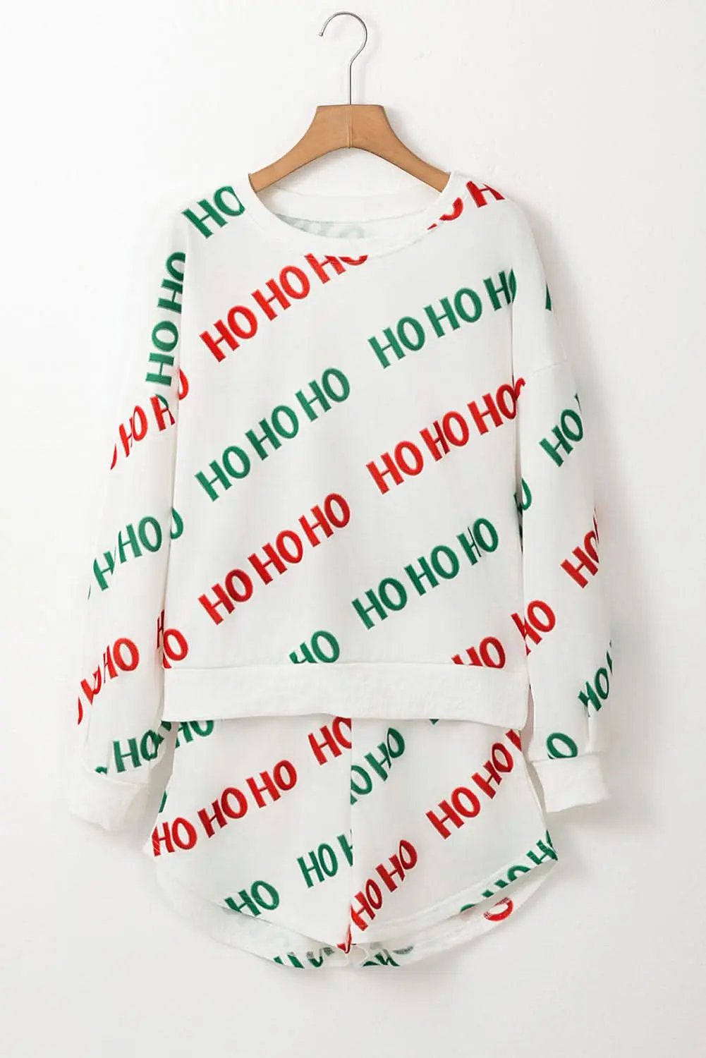 Love Salve White Christmas Print Loungewear Women's Pullover & Shorts Set - Cozy & Cute