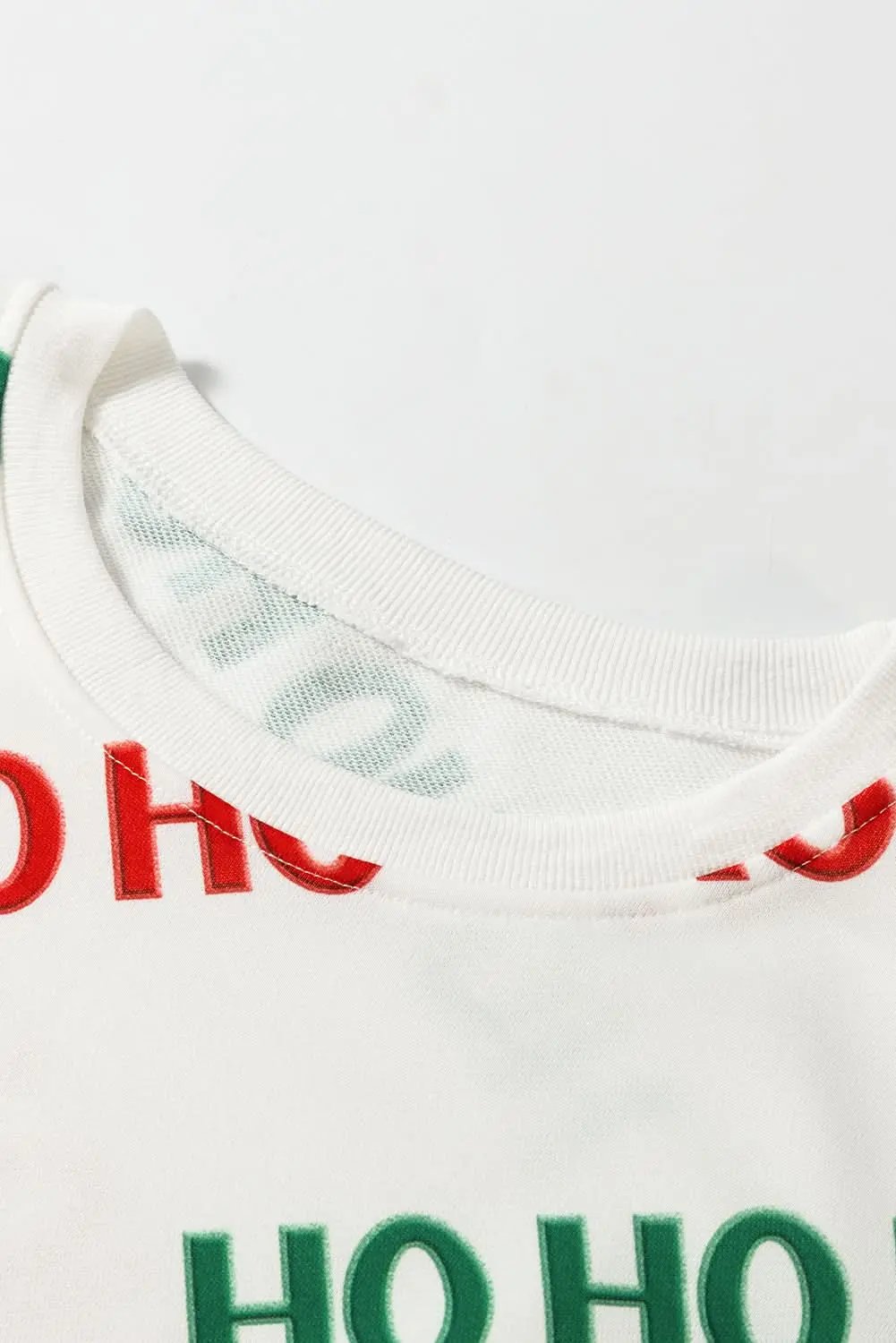 Love Salve White Christmas Print Loungewear Women's Pullover & Shorts Set - Cozy & Cute