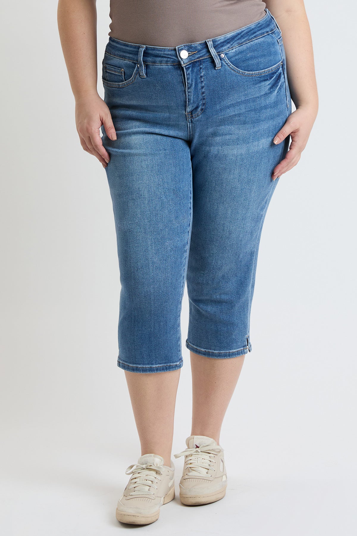 Women's Plus Premium Stretch Essential Capri