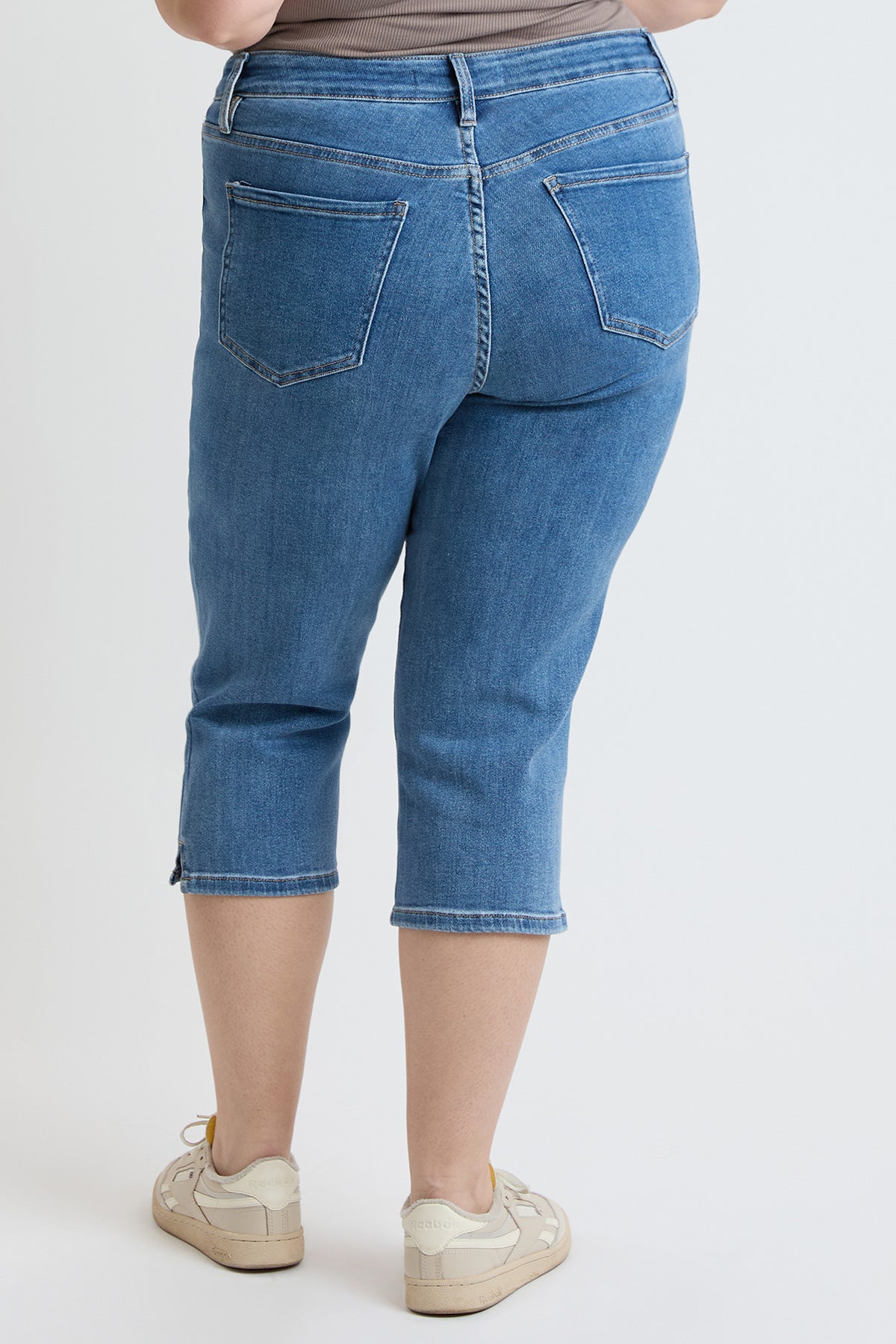 Women's Plus Premium Stretch Essential Capri