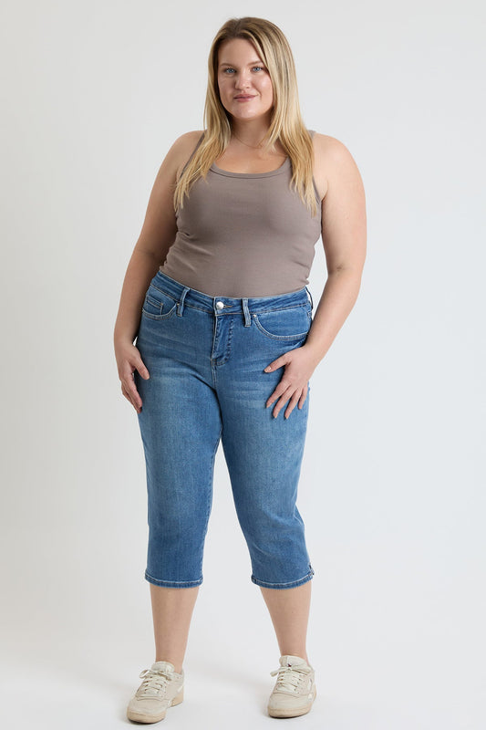 Women's Plus Premium Stretch Essential Capri