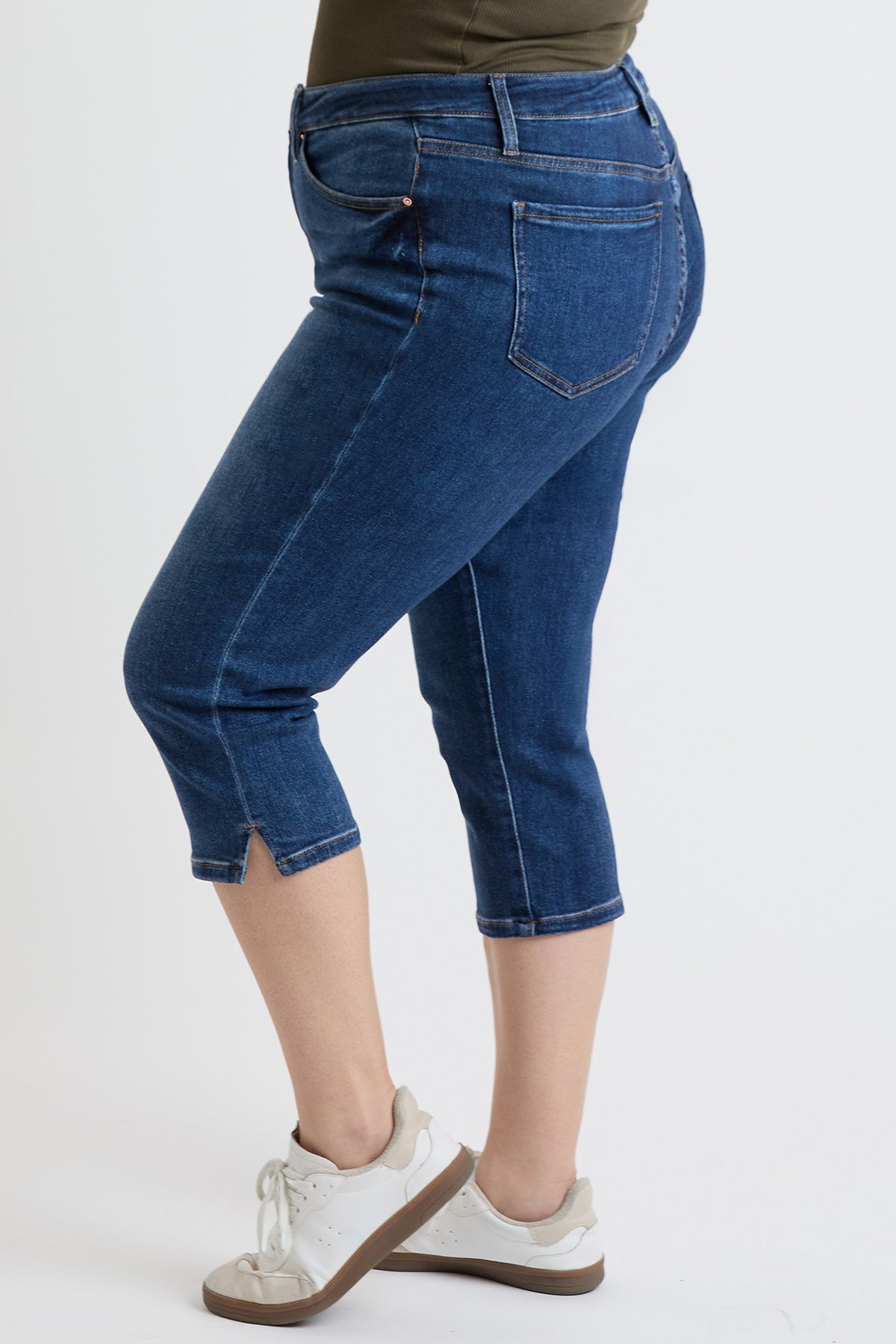 Women's Plus Premium Stretch Essential Capri