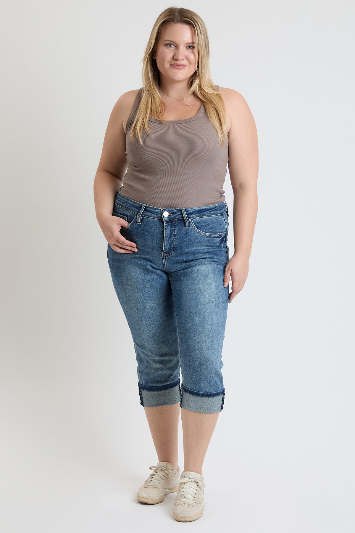 Women's Plus High Rise Premium Stretch Cuff Essential Capri