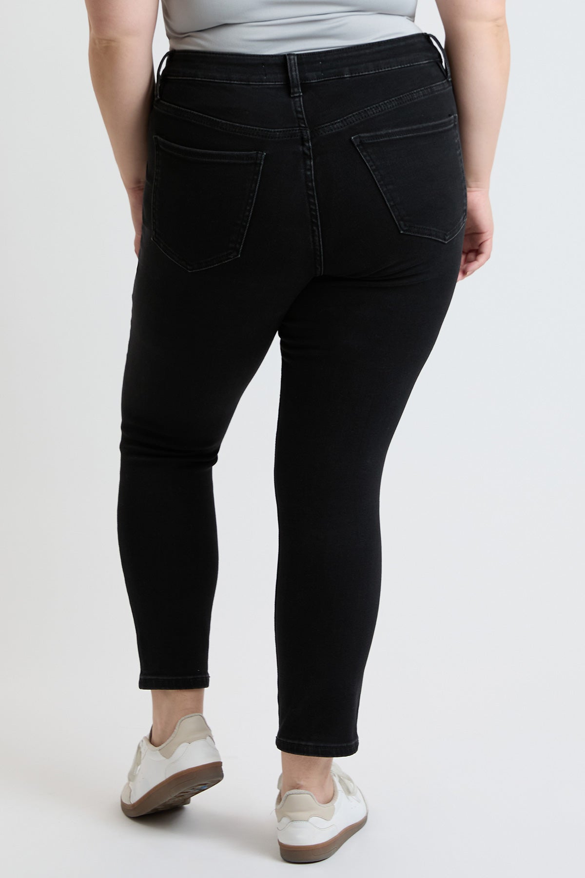 Women's Plus Premium Stretch Skinny Jean