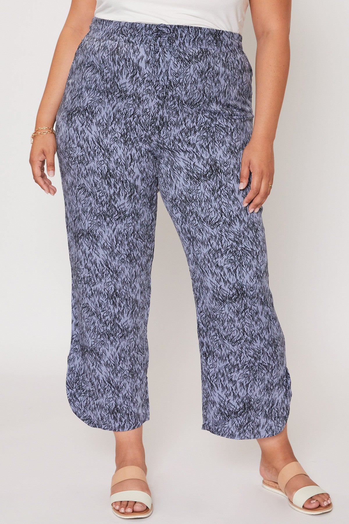 Women's Plus Elastic Waist Pant With Slit Hem