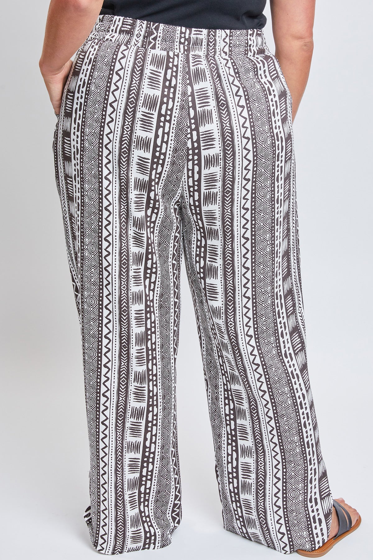 Women's Plus Elastic Waist Pant With Slit Hem