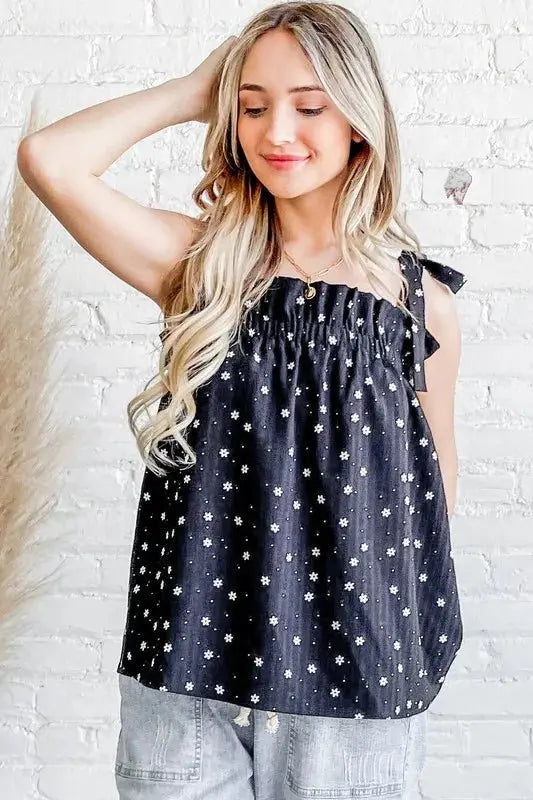 Trendsi Daisy Polka Dot Ruffle Tank Top - Black - Small
