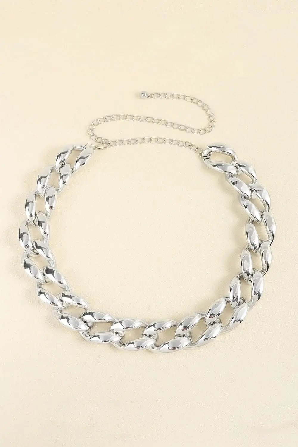 Trendsi Chic acrylic curb chain belt 1.2"