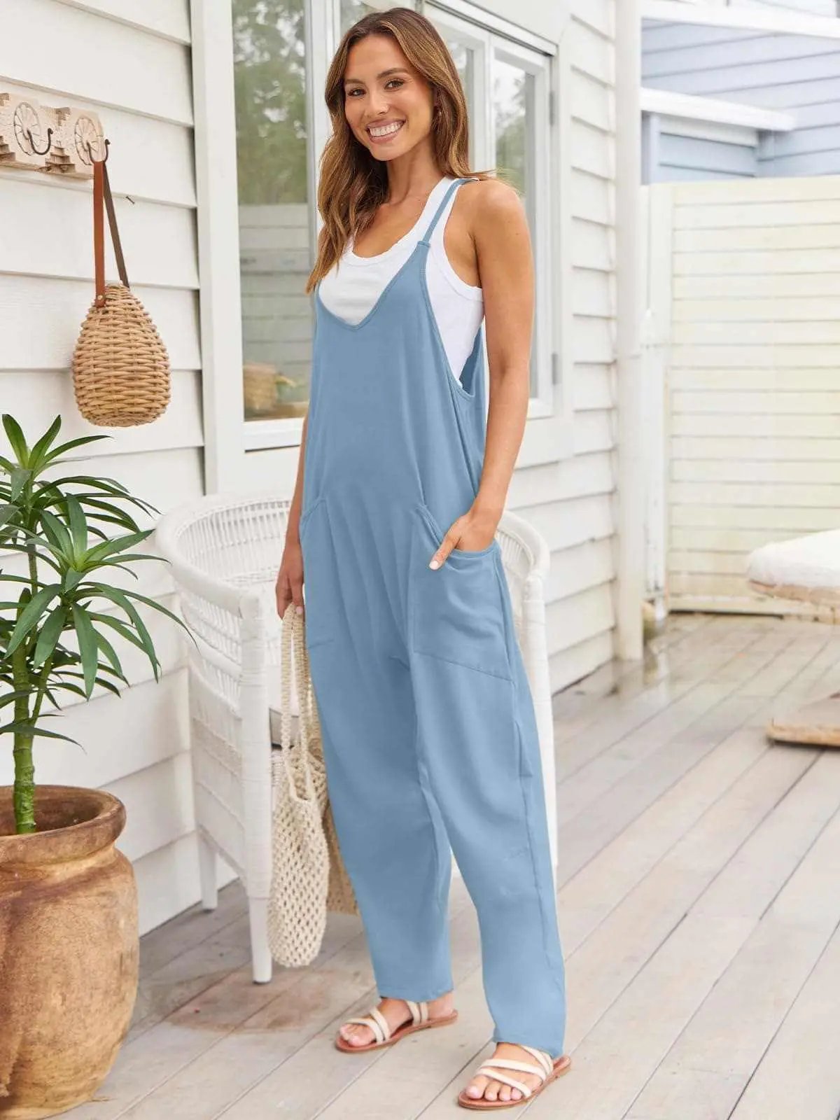 Trendsi V-Neck Jumpsuit Women's Casual Romper Comfy Pocket One-Piece