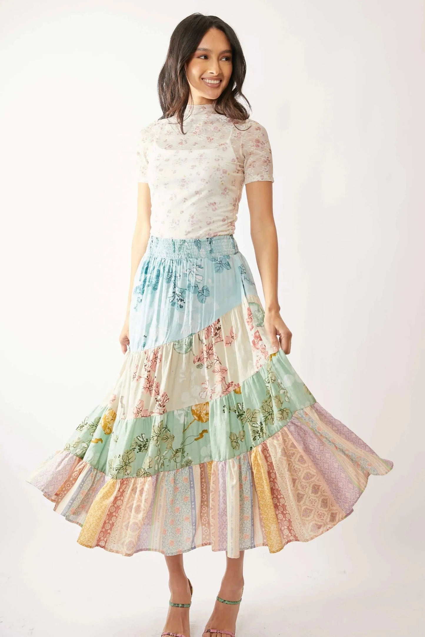 Floral Mesh Top - Lightweight & Breathable - Casual Tee