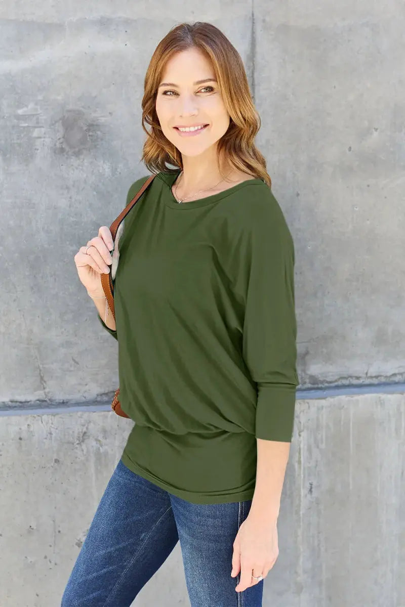 Trendsi Basic Bae Full Size Round Neck Batwing Sleeve Top