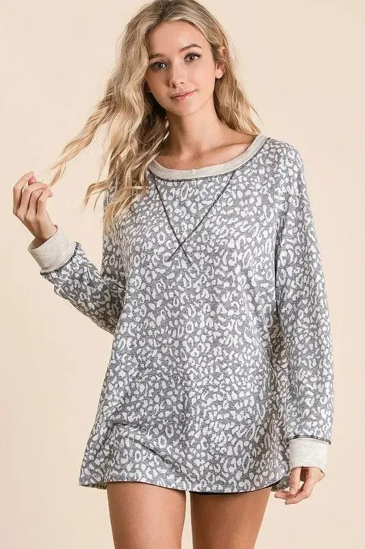 Trendsi Leopard Print Women's Casual T-Shirt - Soft & Stylish Long Sleeve Top