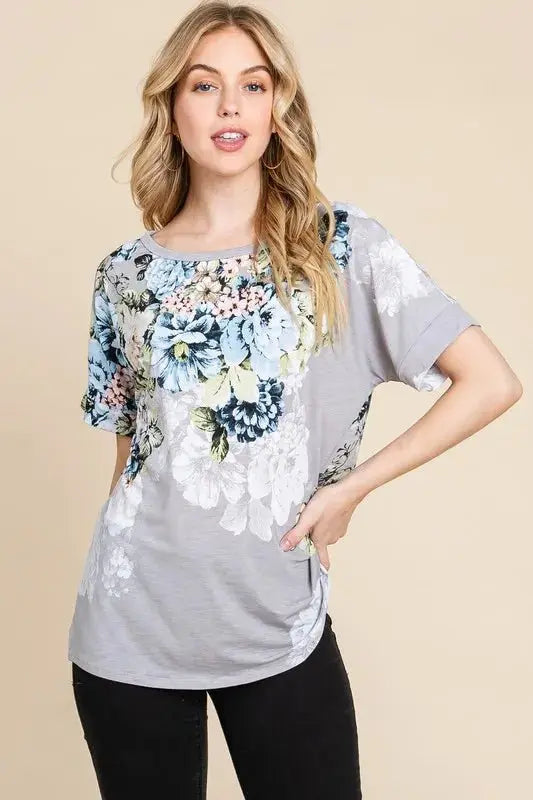 Women's Floral Tee - Soft & Breathable - Short Sleeve Casual T-Shirt