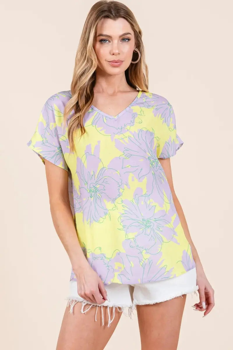 Trendsi Floral Tee Women's Casual Chic Short Sleeve T-Shirt Soft & Stylish
