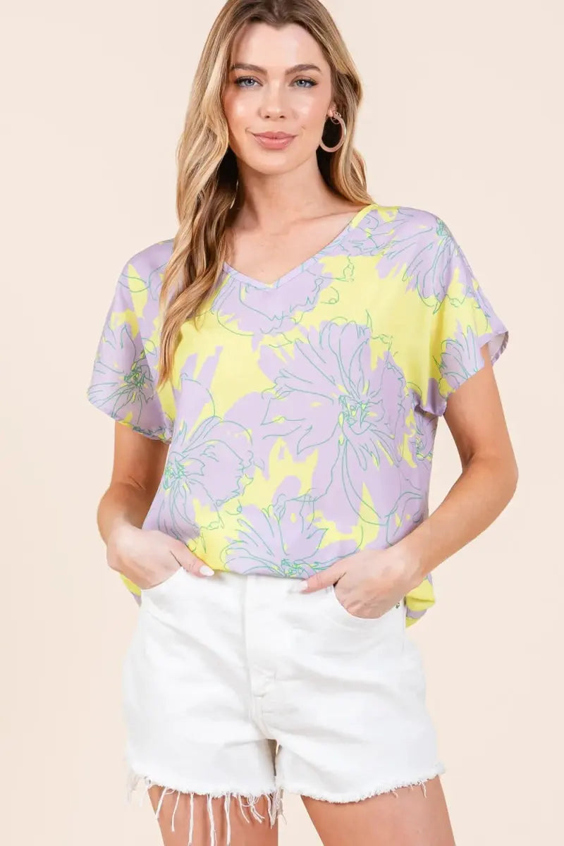 Trendsi Floral Tee Women's Casual Chic Short Sleeve T-Shirt Soft & Stylish