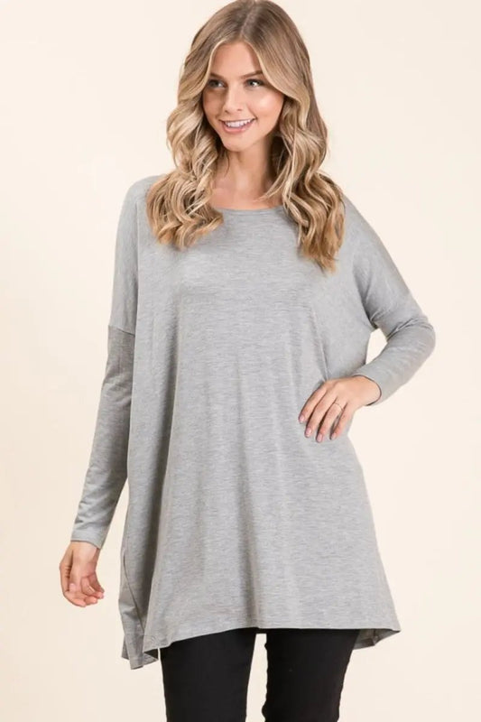 Women's Top - Oversized Long Sleeve Round Neck - Casual Comfortable