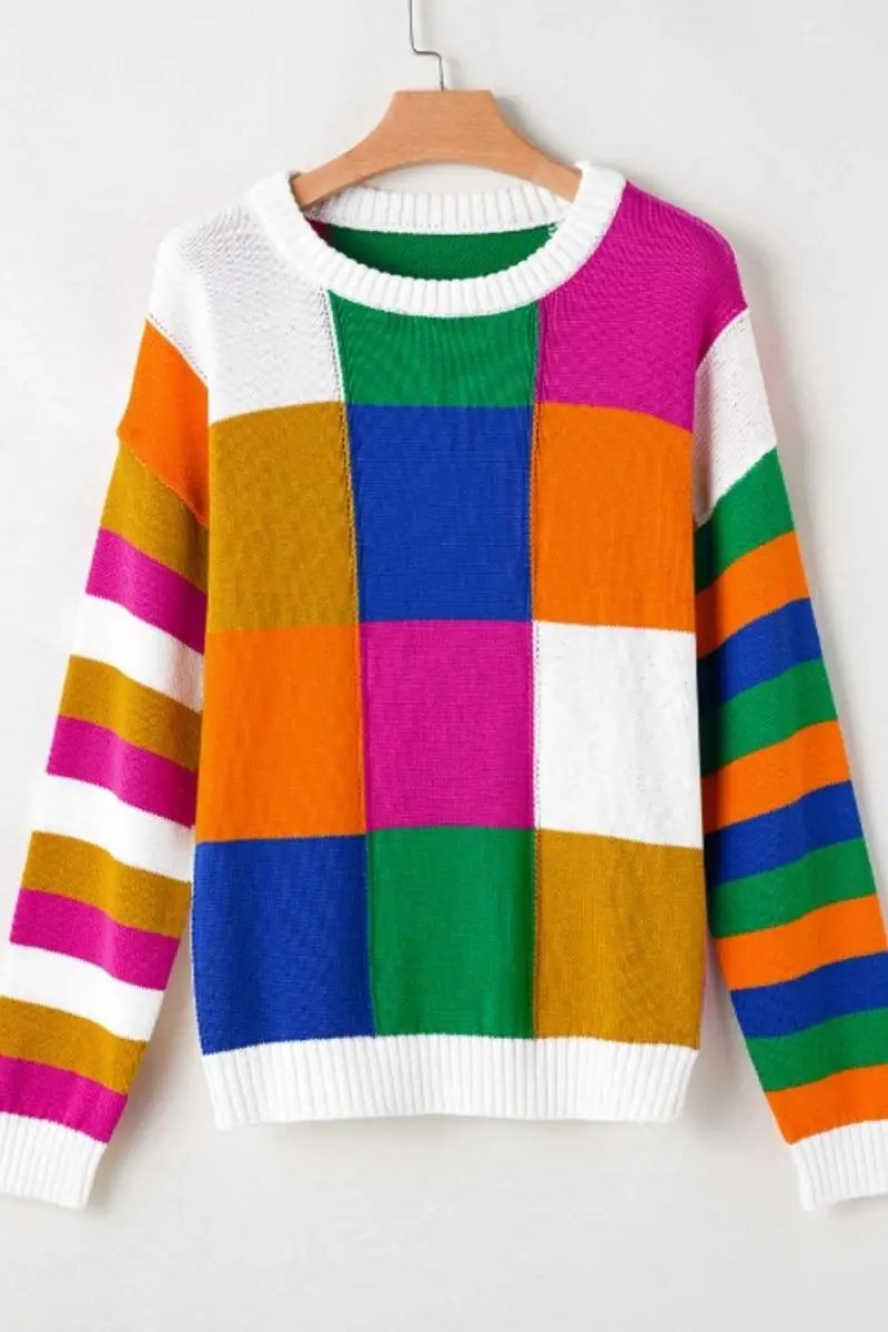 Sweater - Color Block Long Sleeve Knit - Casual Chic Comfort