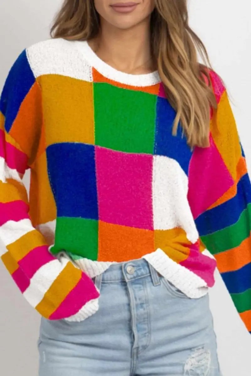 Sweater - Color Block Long Sleeve Knit - Casual Chic Comfort