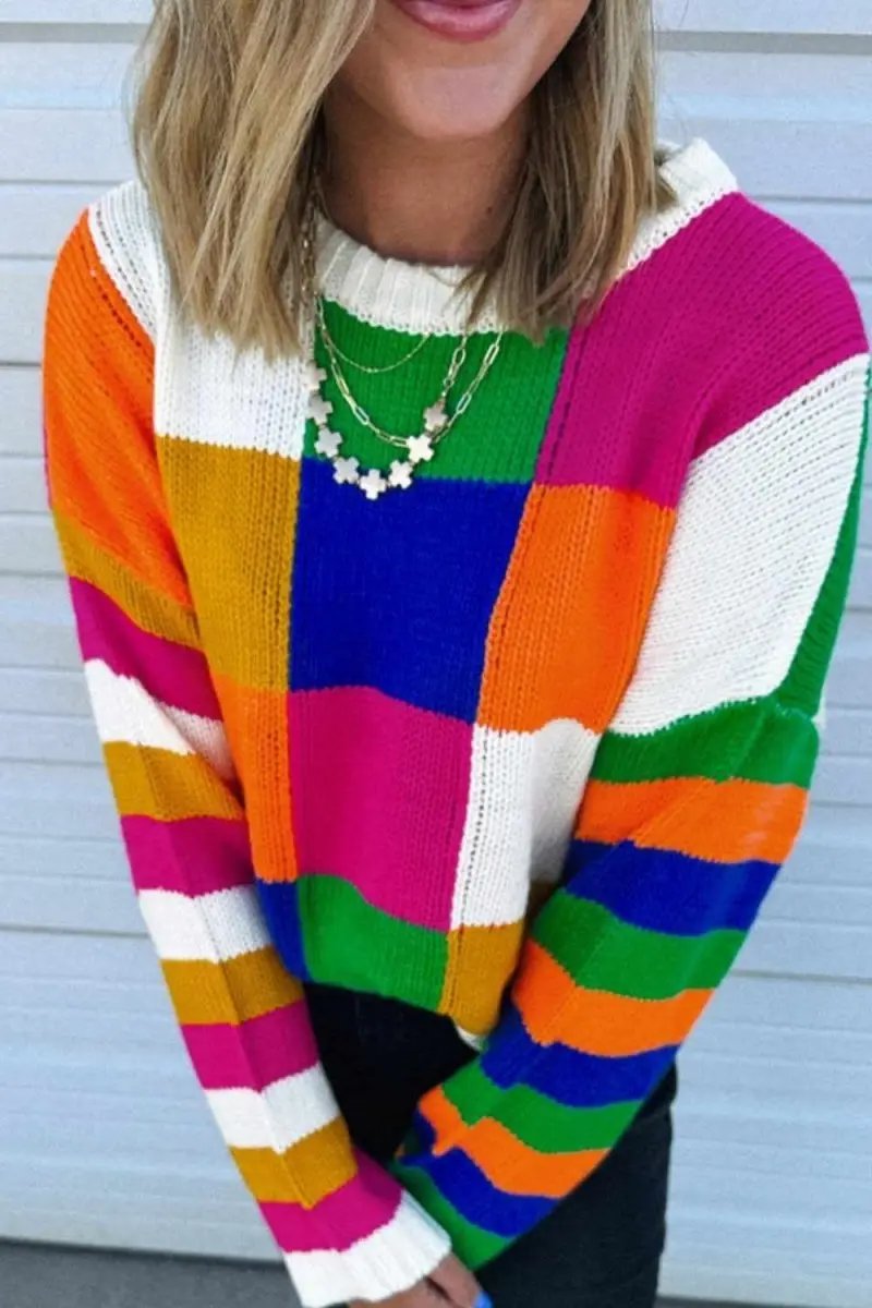 Sweater - Color Block Long Sleeve Knit - Casual Chic Comfort