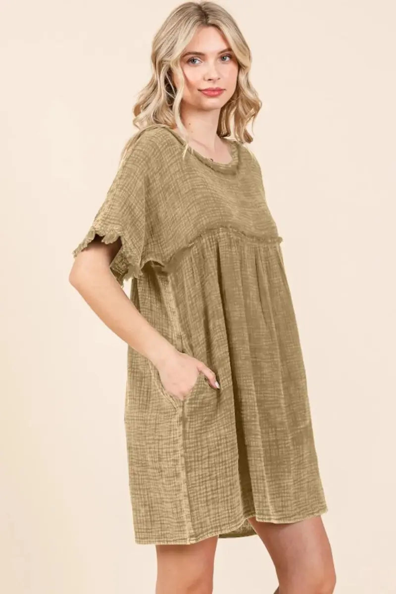 Women's Babydoll Dress - Short Sleeve, Pockets - Casual Mini
