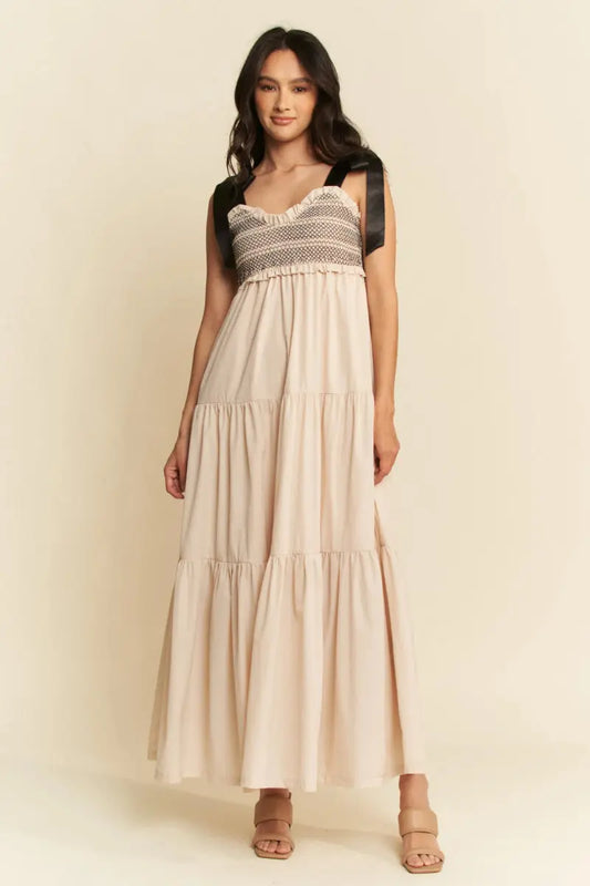 Trendsi Smocked Maxi Dress Women's Casual Summer Dress Flowy & Strappy