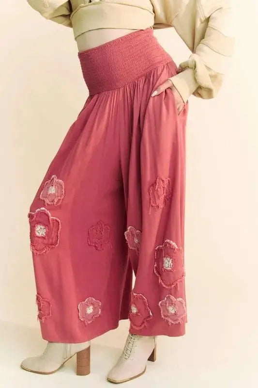 Trendsi Smocked Waist Pants Women's Casual Wide Leg Bottoms Comfortable Fit