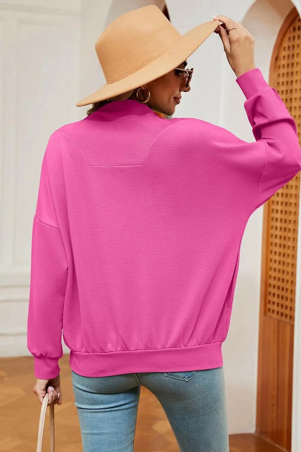 Sweatshirt - Chic Half-Zip - Modern Comfort