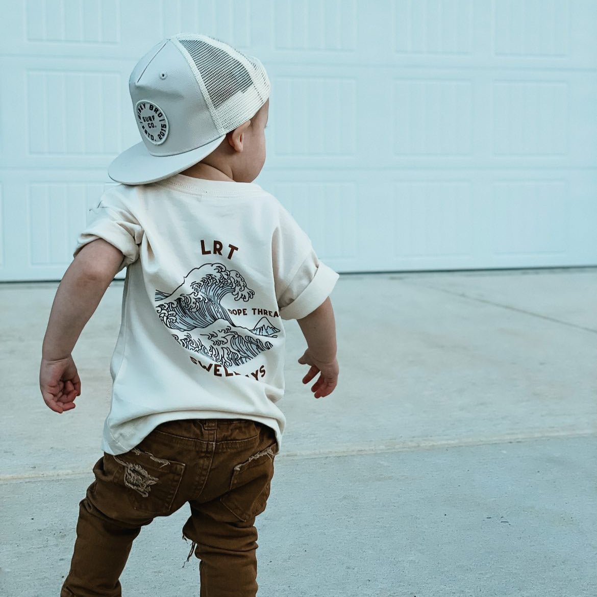 DOPE THREADS SWELL DAYS TEE