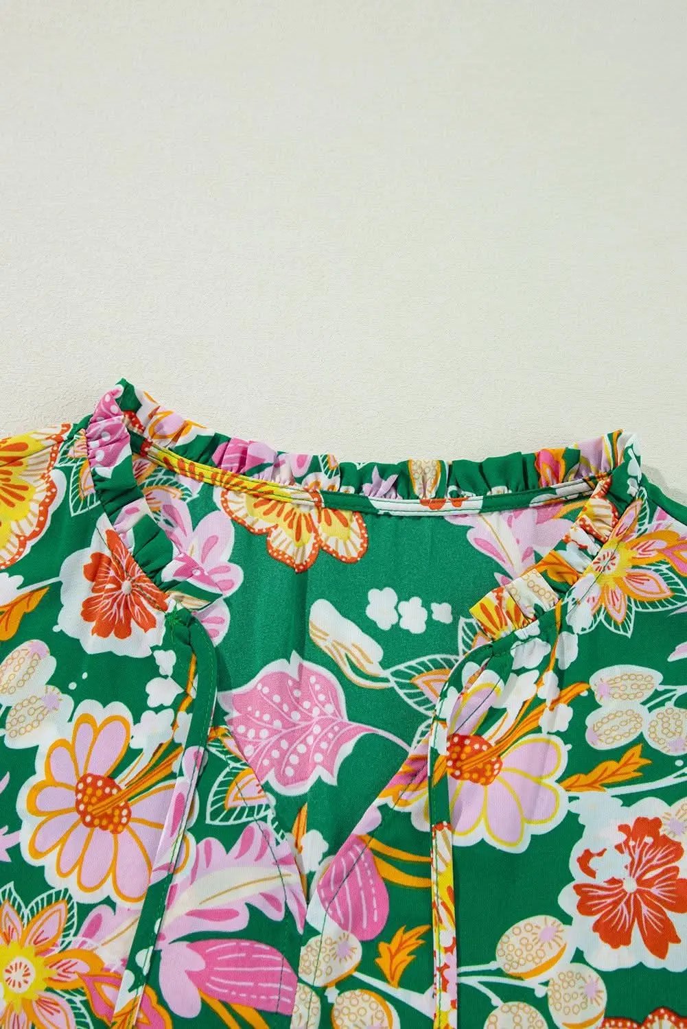 Love Salve Green Floral Plus Size Women's Babydoll Top: Elegant & Flattering