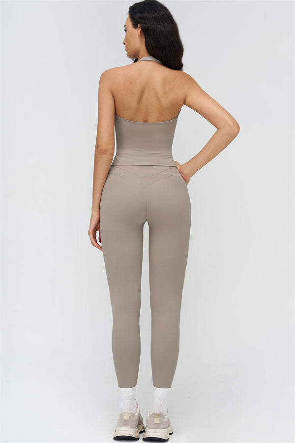 The Stride Crop Top Leggings 2-Piece Set