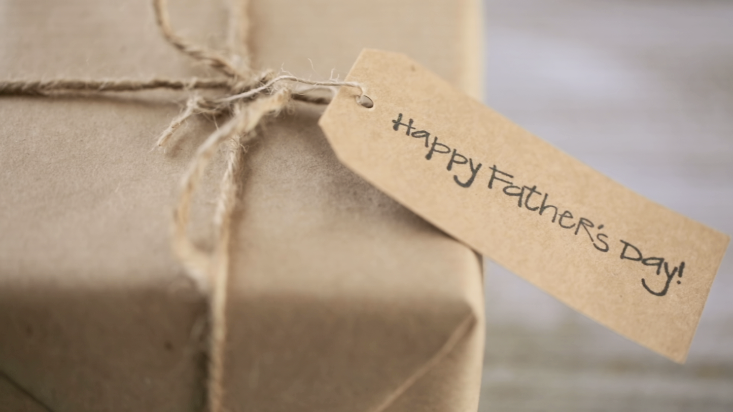 Eco-Friendly Gift Wrapping Service