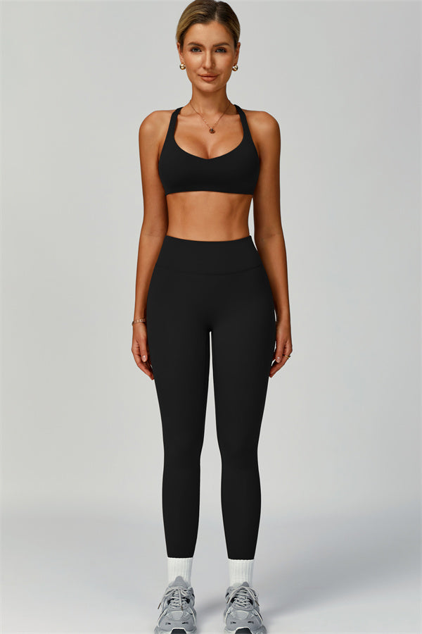 The Thrive Sports Bra Leggings 2-Piece Set