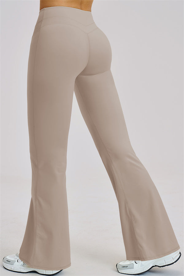 The Stride Sports Bra Flared Leggings 2-Piece Set