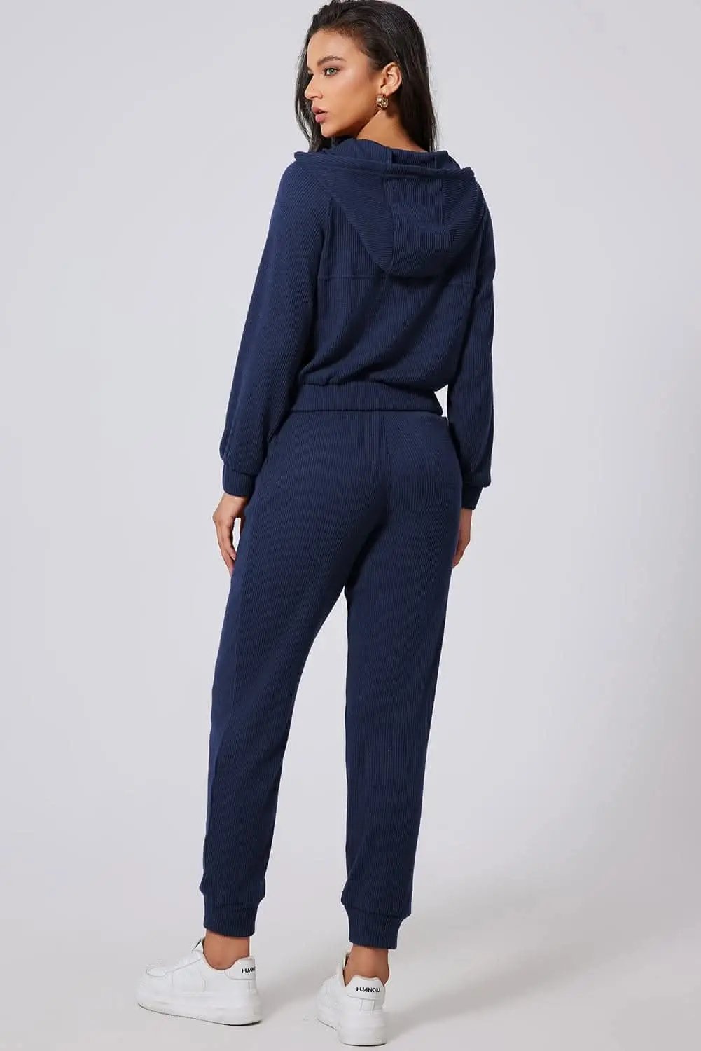 Trendsi Cozy Activewear Set Women's Loungewear Hoodie & Joggers - Comfortable & Stylish