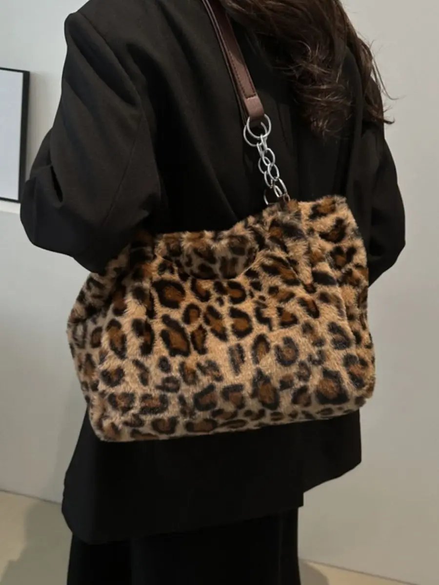 Trendsi Leopard Print Faux Fur Shoulder Bag Women's Trendy Purse Soft, Lightweight