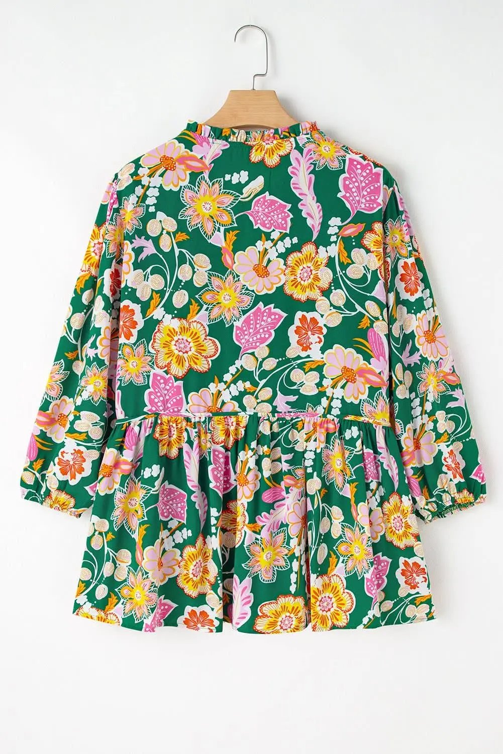 Love Salve Green Floral Plus Size Women's Babydoll Top: Elegant & Flattering