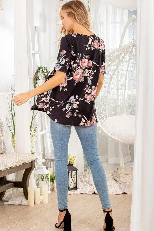 Trendsi Floral Crisscross Top Women's Plus Size Babydoll Shirt Cute & Comfy