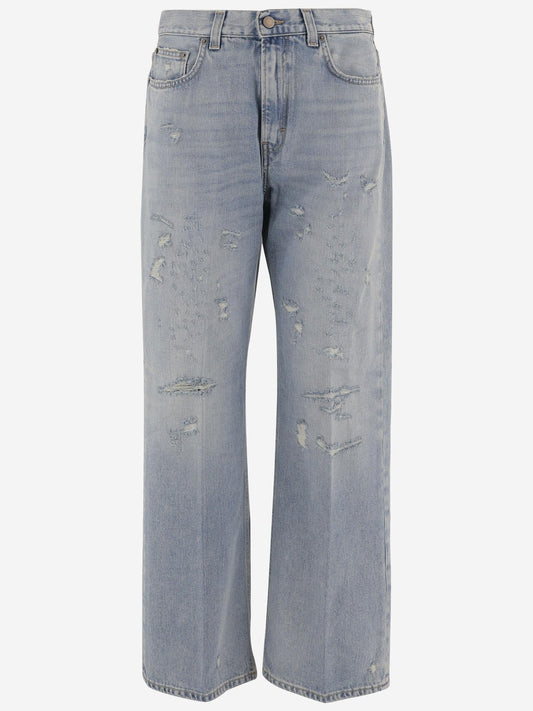 Distressed Wide Jeans in Light Blue