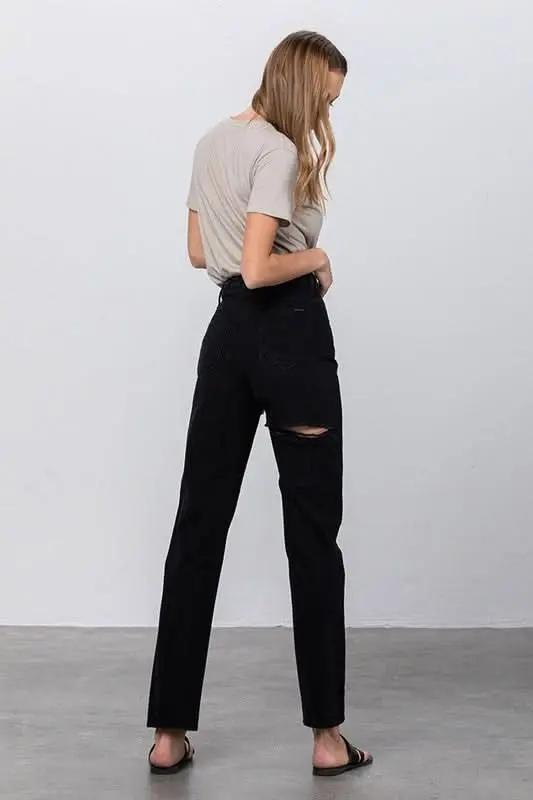 Mom Jeans - Ripped & Comfy - Contemporary Style