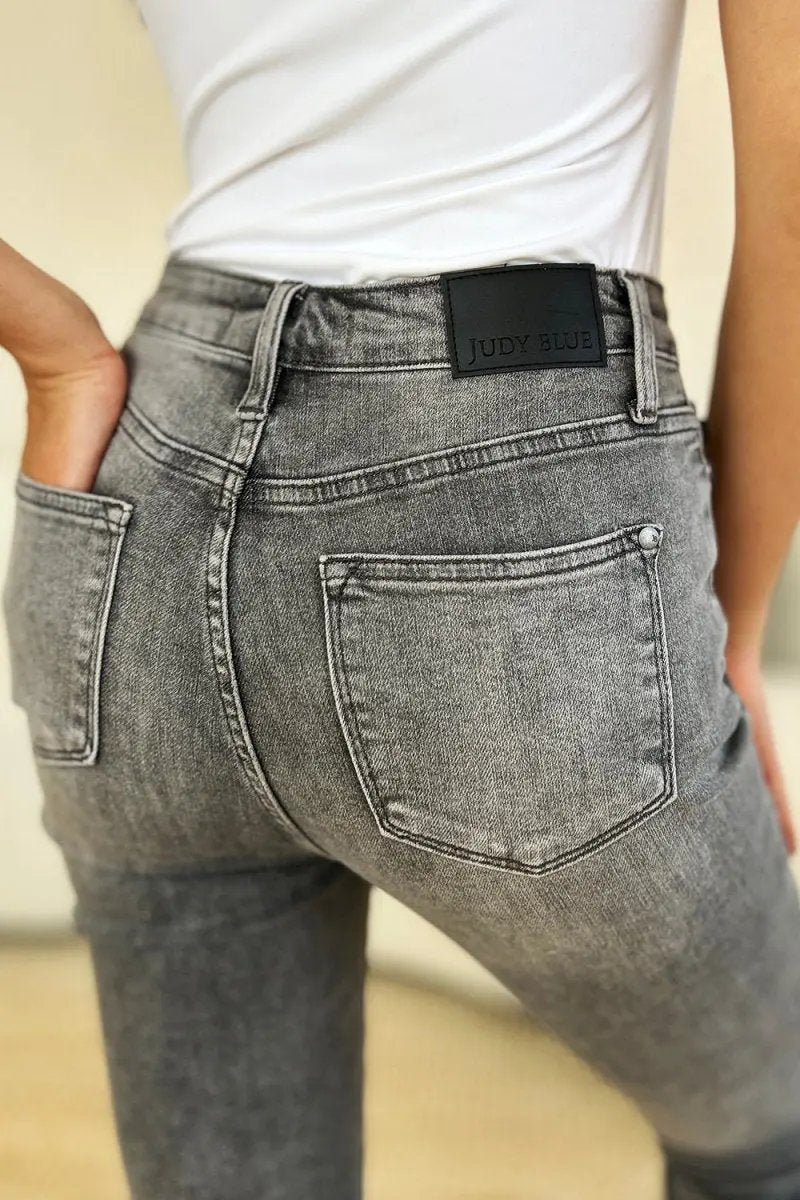 Trendsi Judy Blue High Waist Capris Women's Jeans Cuffed Hem USA Ship