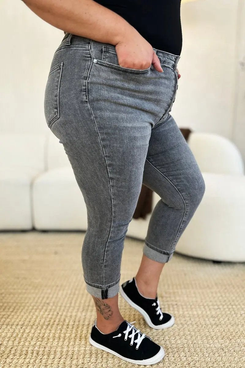 Trendsi Judy Blue High Waist Capris Women's Jeans Cuffed Hem USA Ship