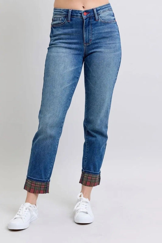 Trendsi Judy Blue Plaid Jeans Women's Everyday Straight Leg Denim w/ Pockets