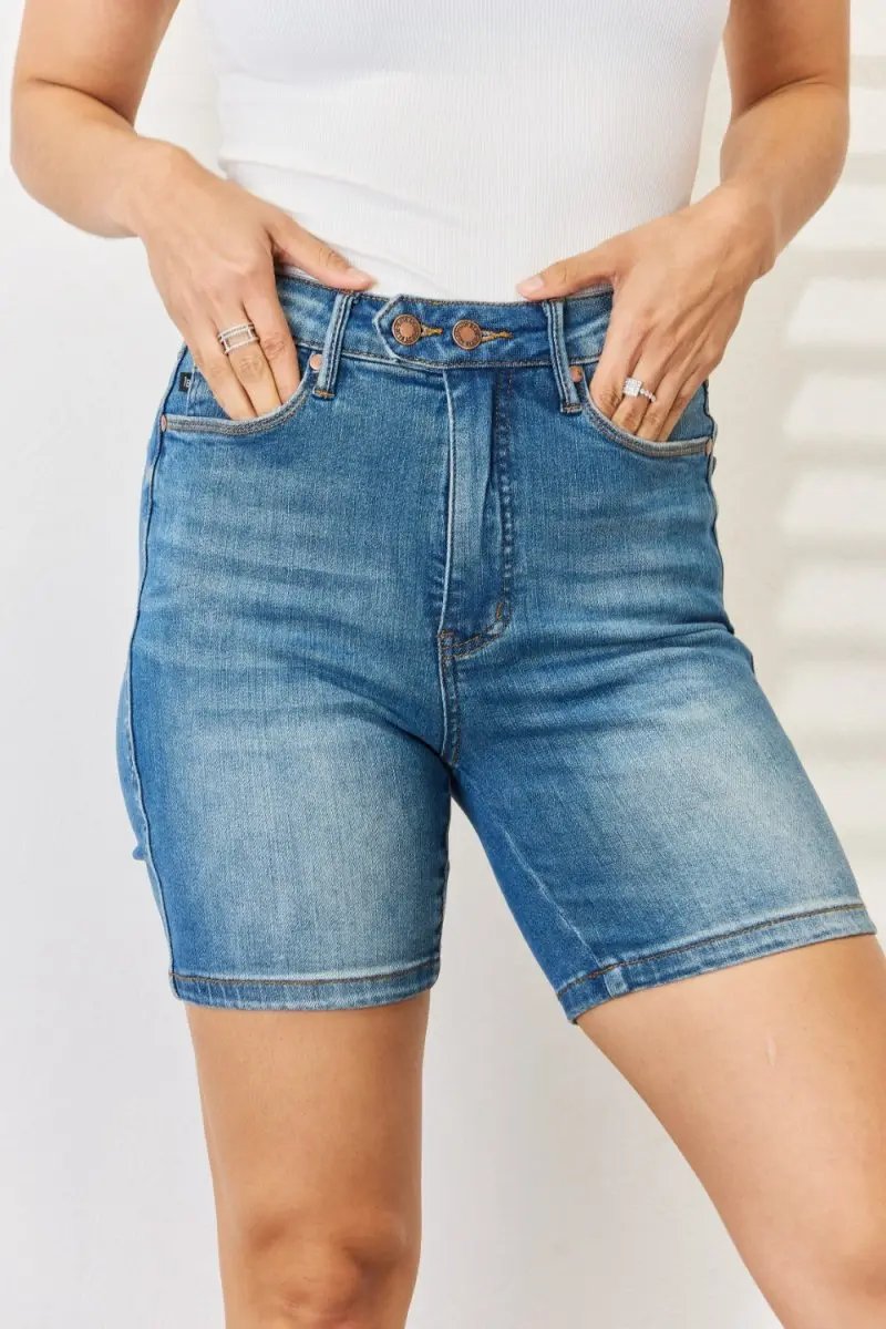 Trendsi Judy Blue Denim Shorts Women's Everyday Tummy Control Jean Shorts