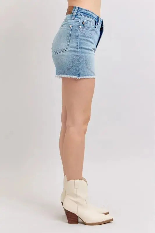 Trendsi Judy Blue Denim Shorts Women's Western Cut Offs Casual Jean Shorts