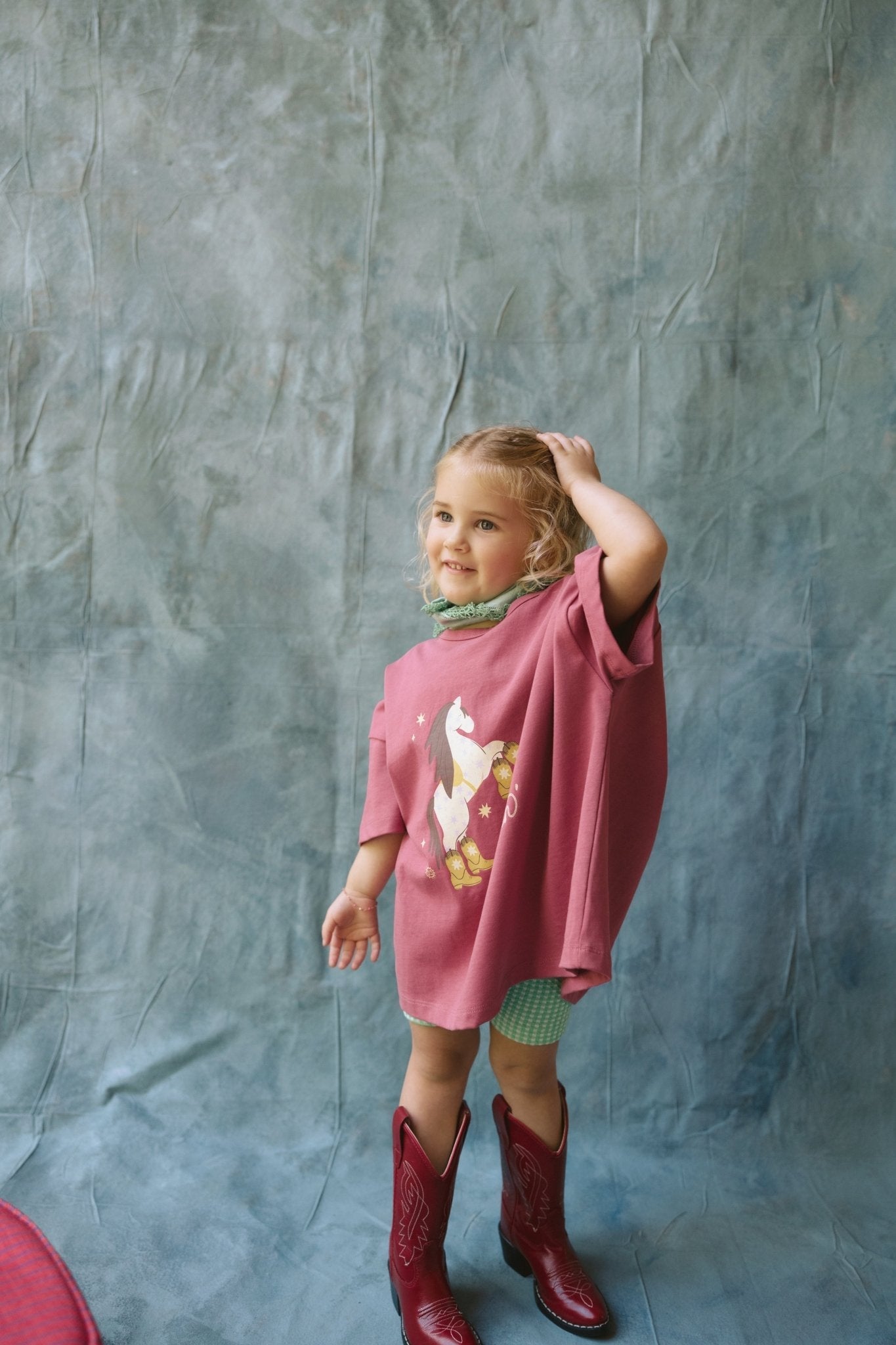 Just Darlin Chill Tee